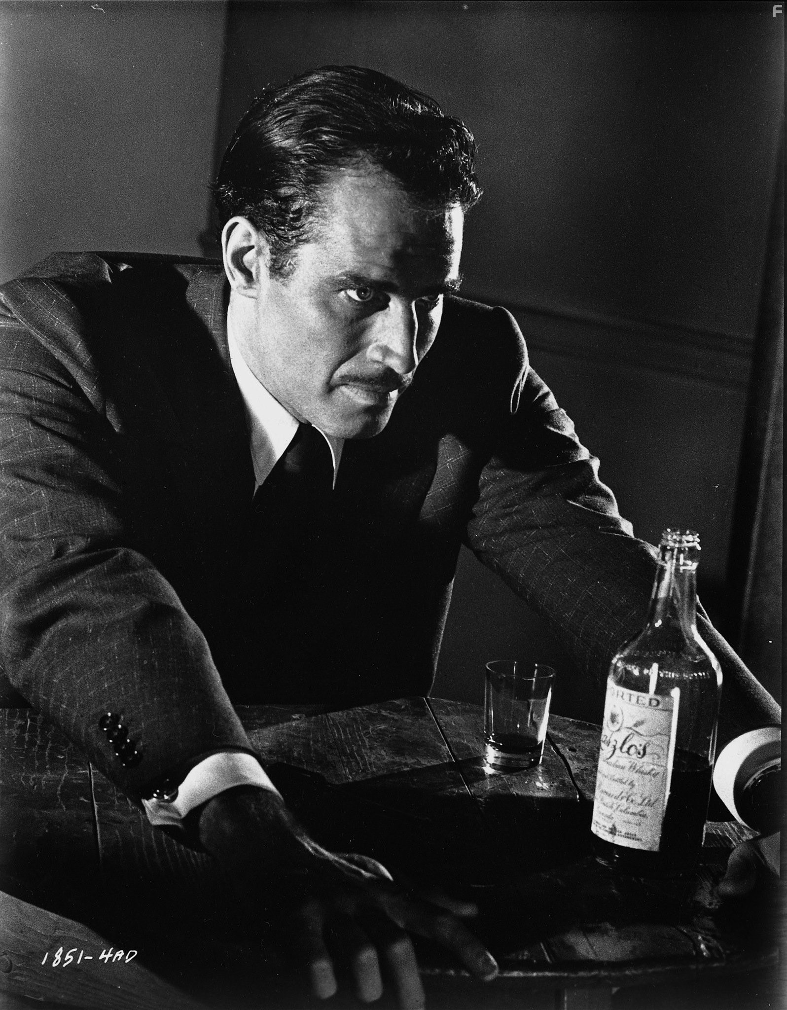 Charlton Heston in Печать зла (1958)