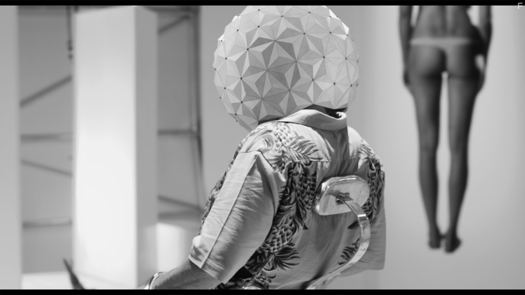 Побег из завтра (2013)