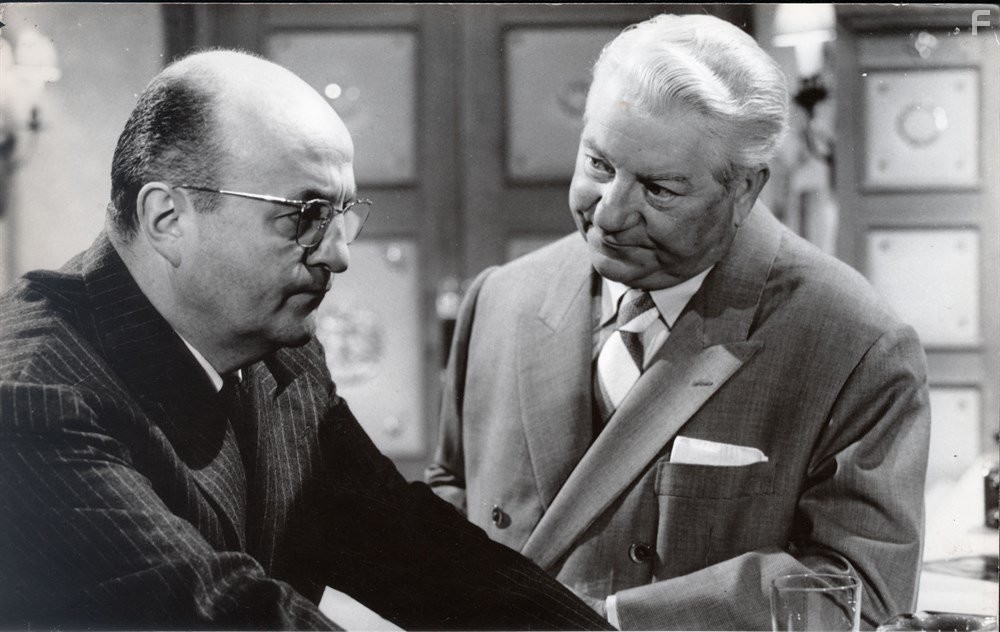 Bernard Blier and Jean Gabin in Le cave se rebiffe (1961)