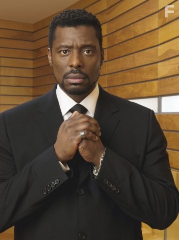 Eamonn Walker in Короли (2009)