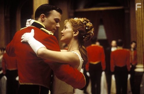 (Left to right) Heath Ledger as Harry and Kate Hudson as Ethne