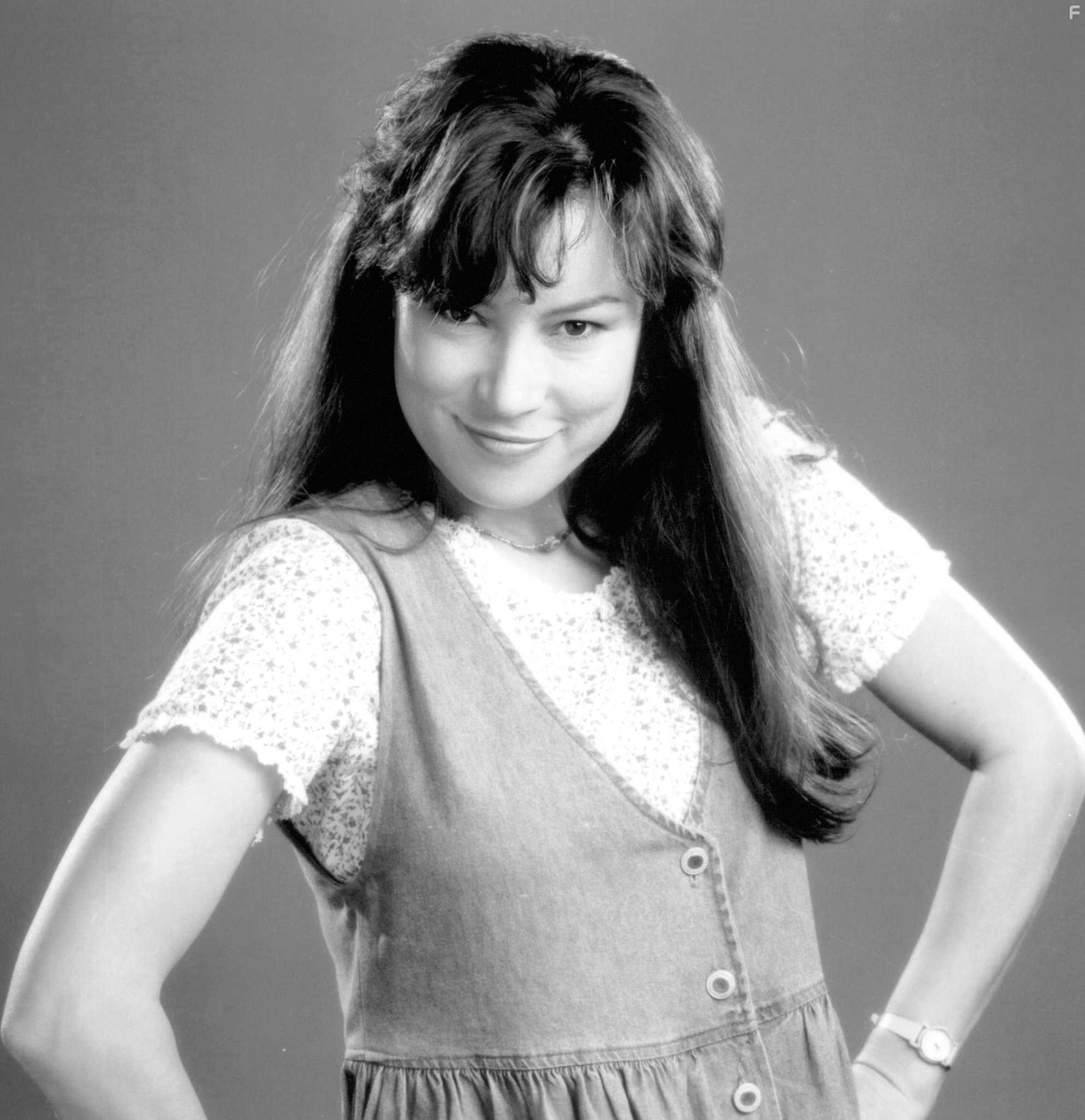 Jennifer Tilly in Домашний арест (1996)