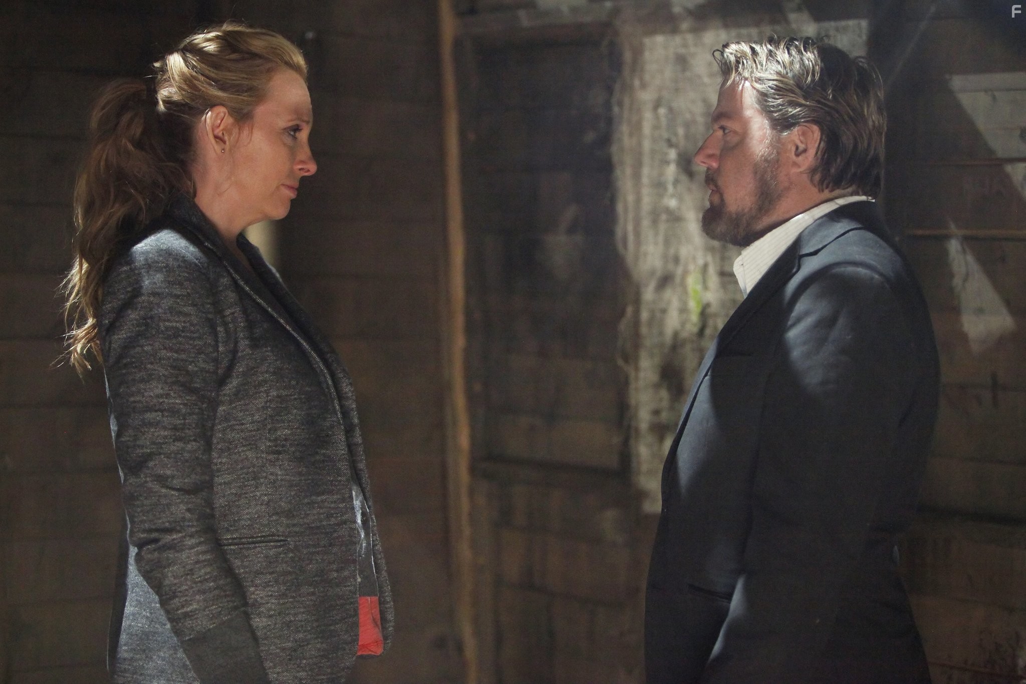 Toni Collette and Eddie Izzard in Соединенные Штаты Тары (2009)