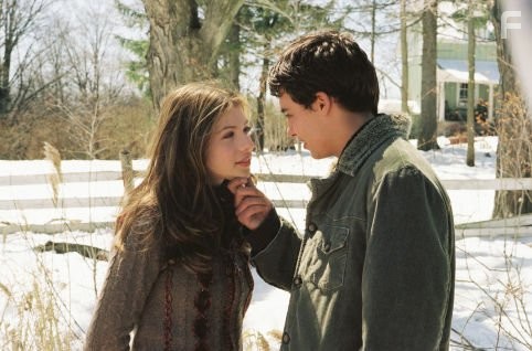 L-R:  Casey (Michelle Trachtenberg), Teddy (Trevor Blumas).