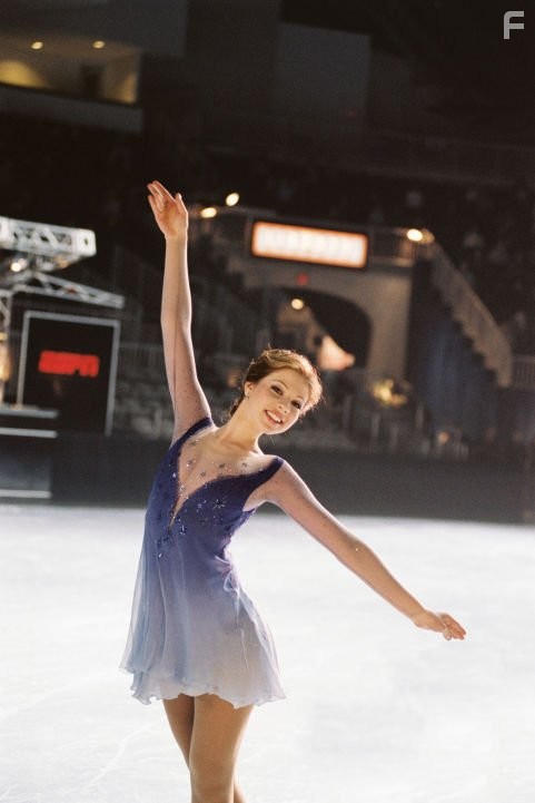 Pictured:  Casey (Michelle Trachtenberg).