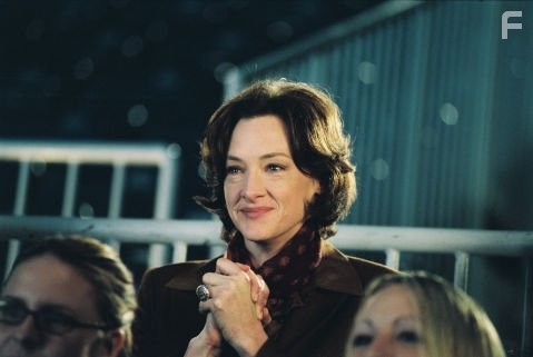 Pictured:  Joan (Joan Cusack).