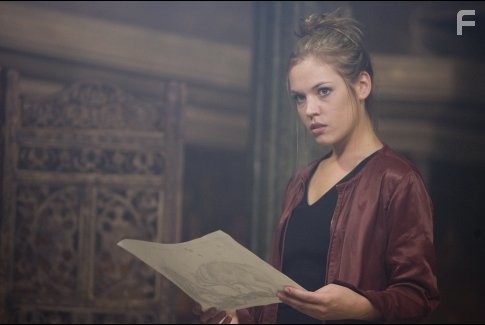 Agnes Bruckner in Кровь и шоколад (2007)