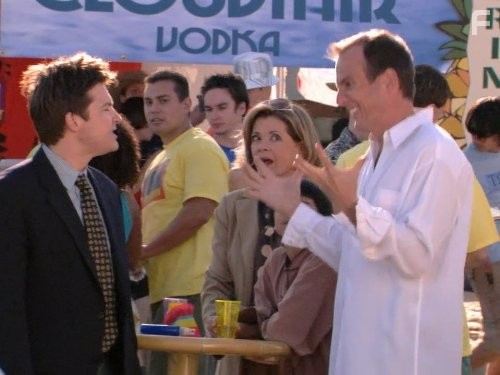 Jason Bateman, Will Arnett, and Jessica Walter in Замедленное развитие (2003)