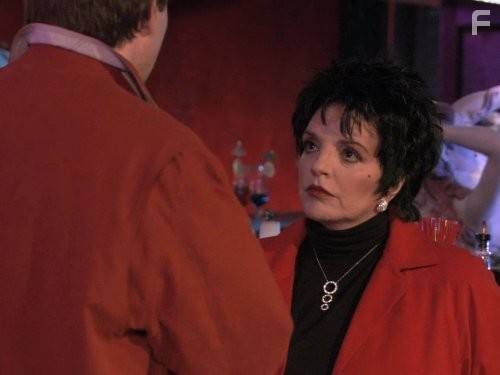 Liza Minnelli in Замедленное развитие (2003)