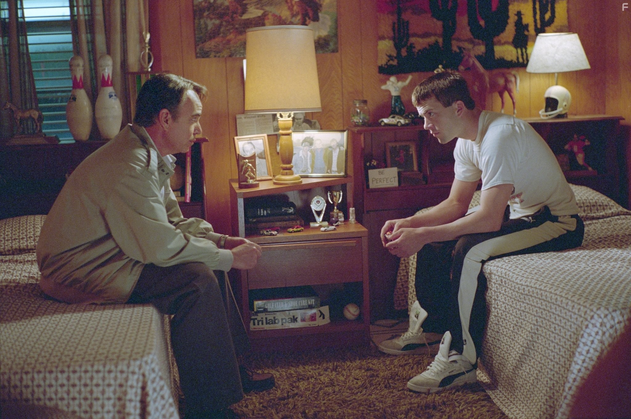 Billy Bob Thornton and Lucas Black in В лучах славы (2004)