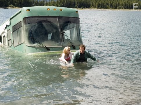 Robin Williams and Cheryl Hines in Дурдом на колесах (2006)