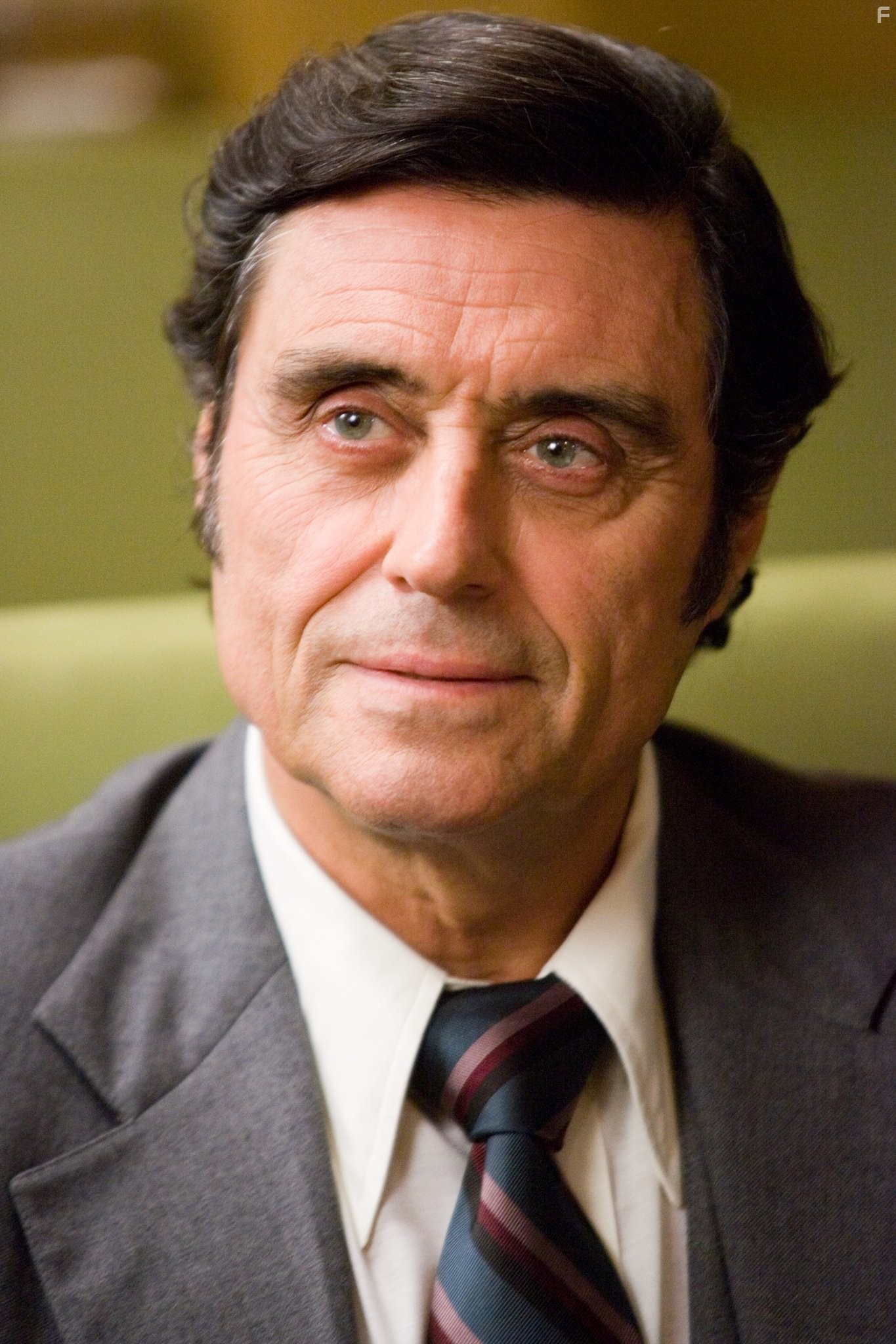Ian McShane in Мы - одна команда (2006)