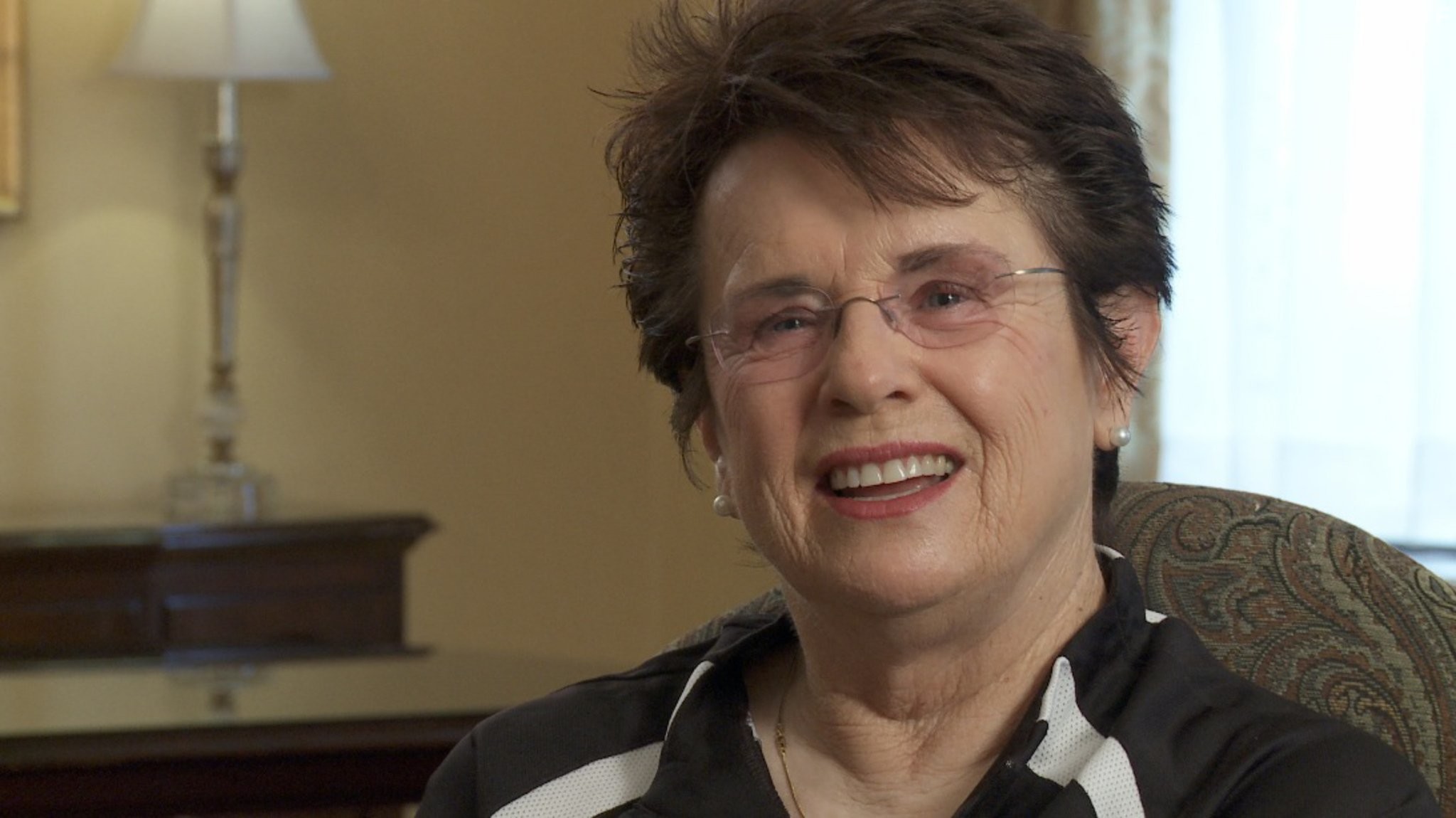 Billie Jean King in Venus and Serena (2012)