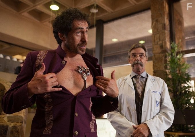 Demi?n Bichir in Мачете убивает (2013)