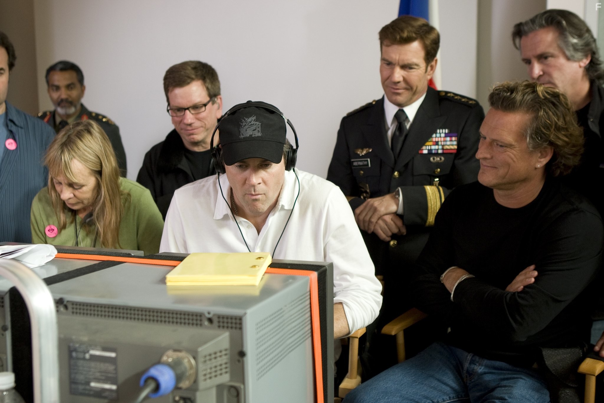 Dennis Quaid, Bob Ducsay, David Womark, Mitchell Amundsen, and Stephen Sommers in G.I. Joe: Бросок кобры (2009)