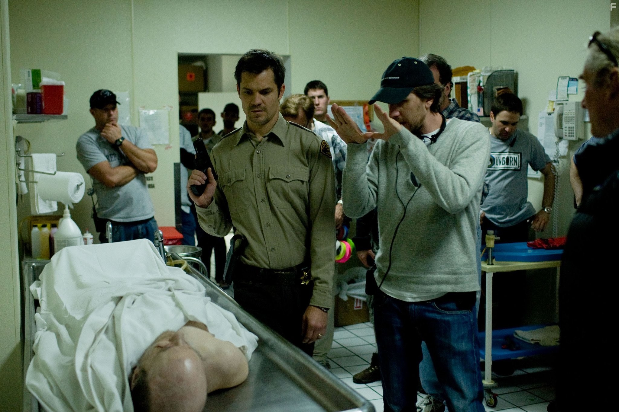 Breck Eisner and Timothy Olyphant in Безумцы (2010)