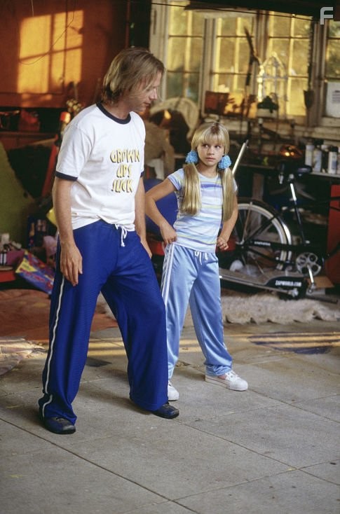 David Spade and Jenna Boyd in Дикки Робертс: Звездный ребенок (2003)