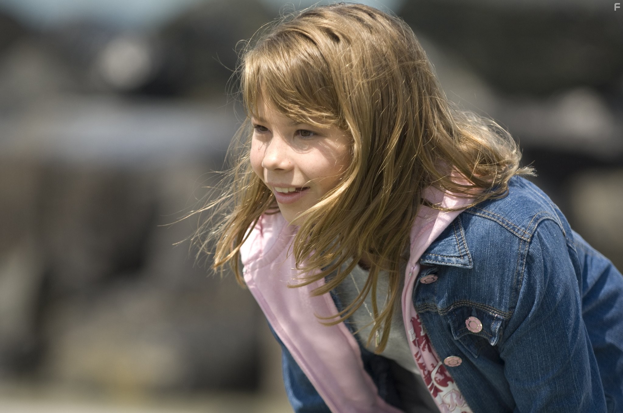 Bindi Irwin in Free Willy: Escape from Pirate's Cove (2010)