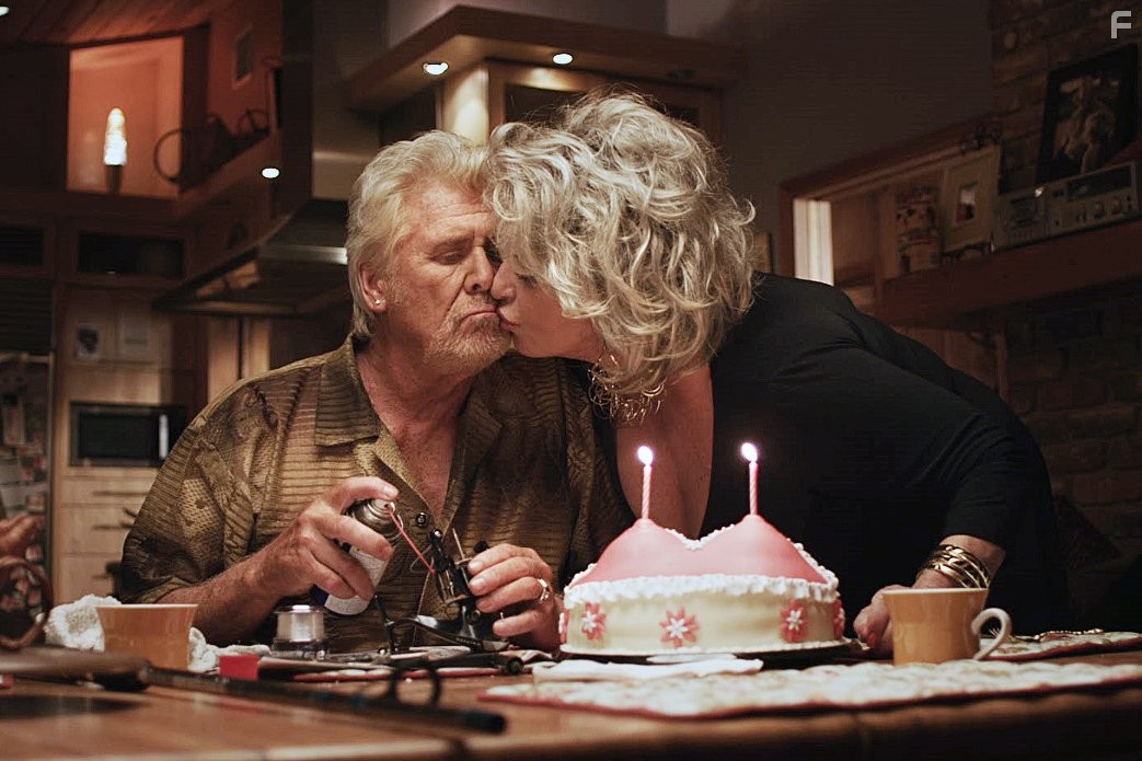 Barry Bostwick and Lainie Kazan in Finding Joy (2013)