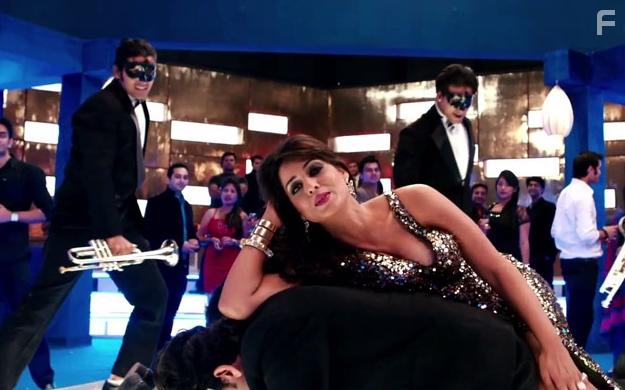 Mahie Gill in Zanjeer (2013)