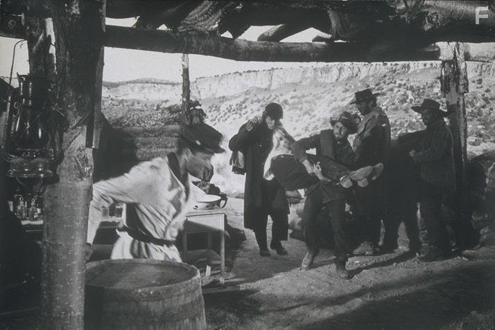 Clint Eastwood and Eli Wallach in Хороший, плохой, злой (1966)