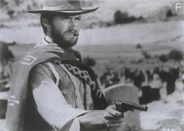 Clint Eastwood in Хороший, плохой, злой (1966)