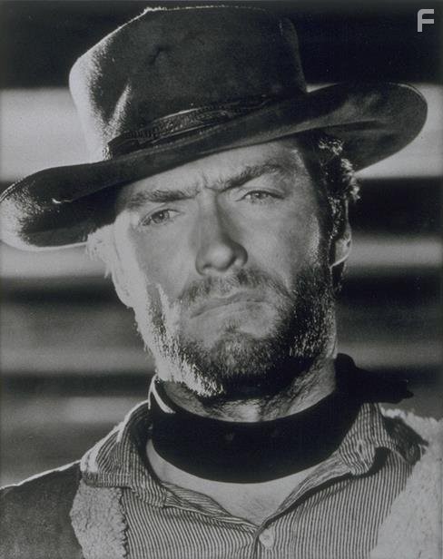 Clint Eastwood in Хороший, плохой, злой (1966)