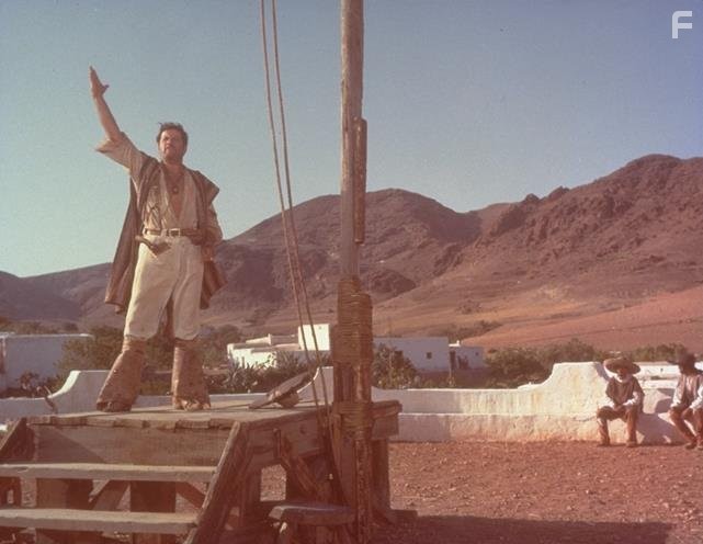 Eli Wallach in Хороший, плохой, злой (1966)