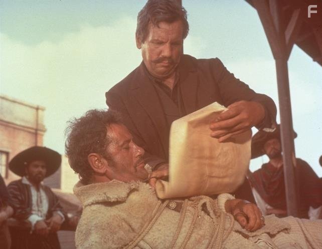 John Bartha and Eli Wallach in Хороший, плохой, злой (1966)
