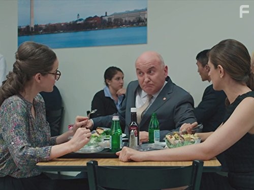 Matt Malloy, Brooke Bloom, and Natalie Gold in Альфа-дом (2013)