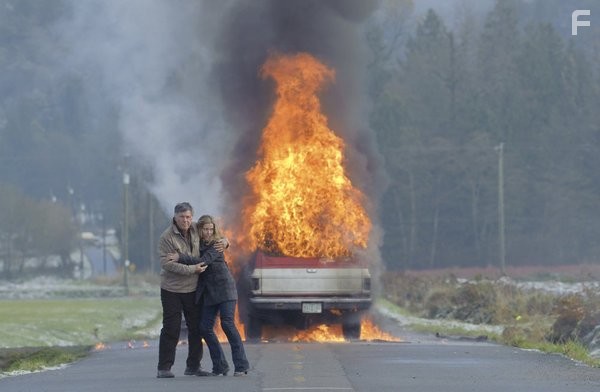 Caroline Cave in Апокалипсис (2013)