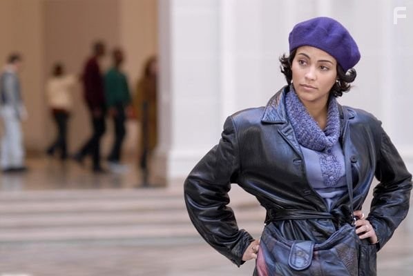 Paula Patton in Сокровище (2009)
