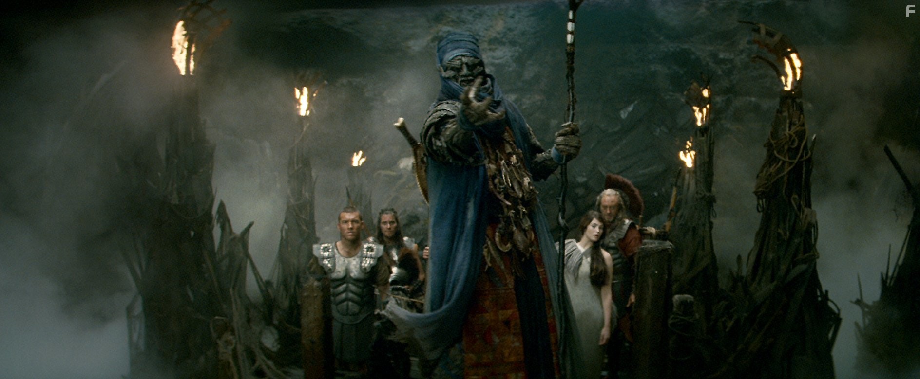 Liam Cunningham, Hans Matheson, Sam Worthington, and Gemma Arterton in Битва титанов (2010)