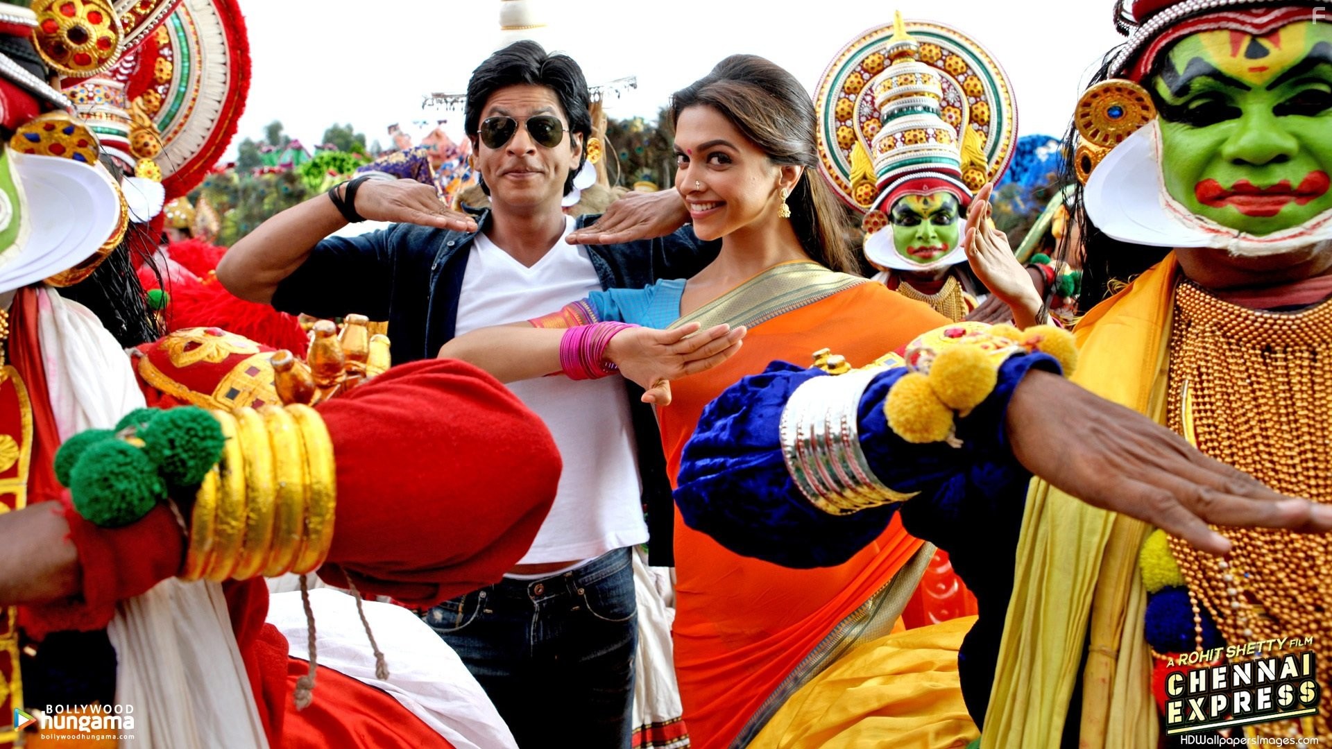 Shah Rukh Khan and Deepika Padukone in Чeннайский экспресс (2013)