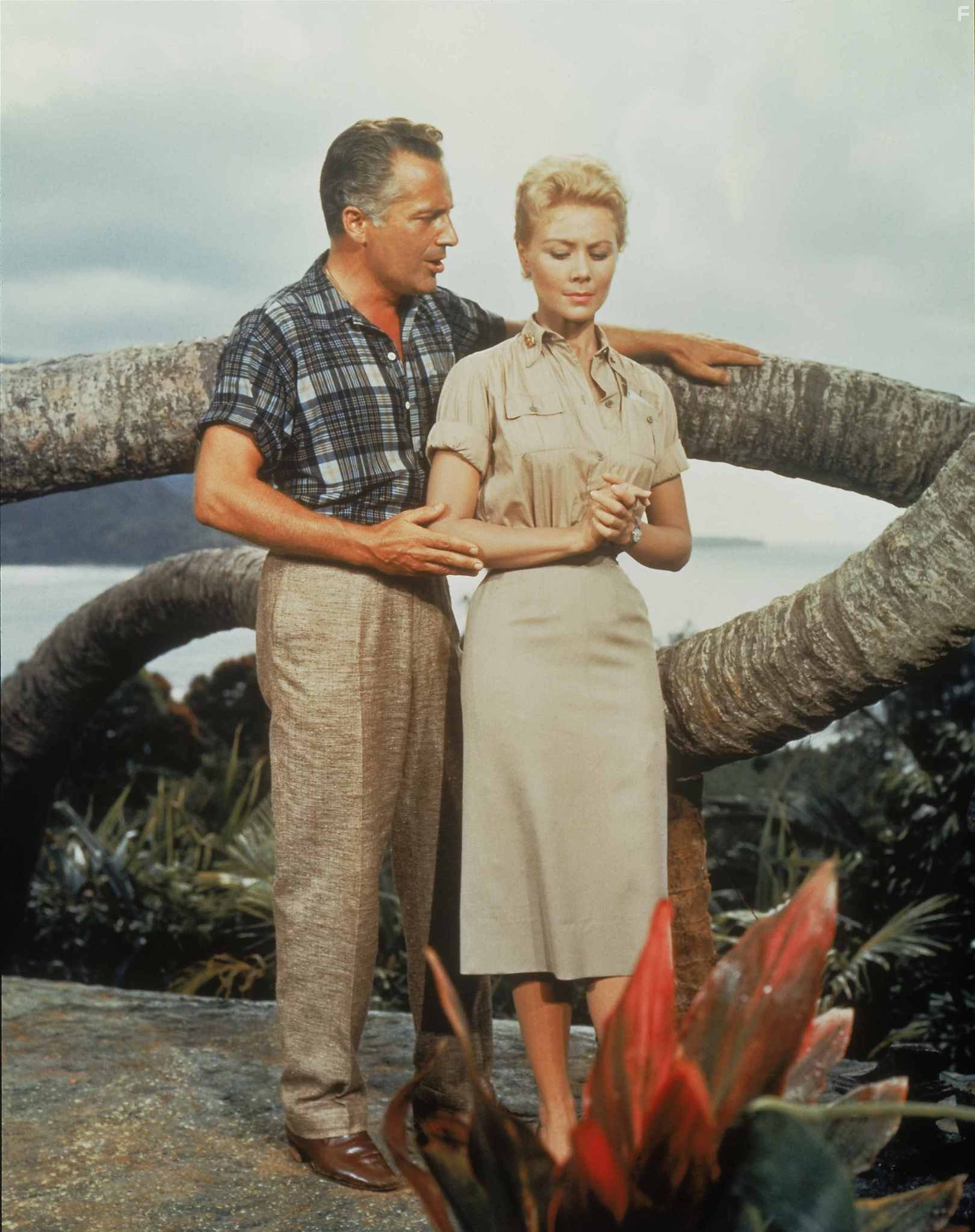 Rossano Brazzi and Mitzi Gaynor in Юг Тихого океана (1958)