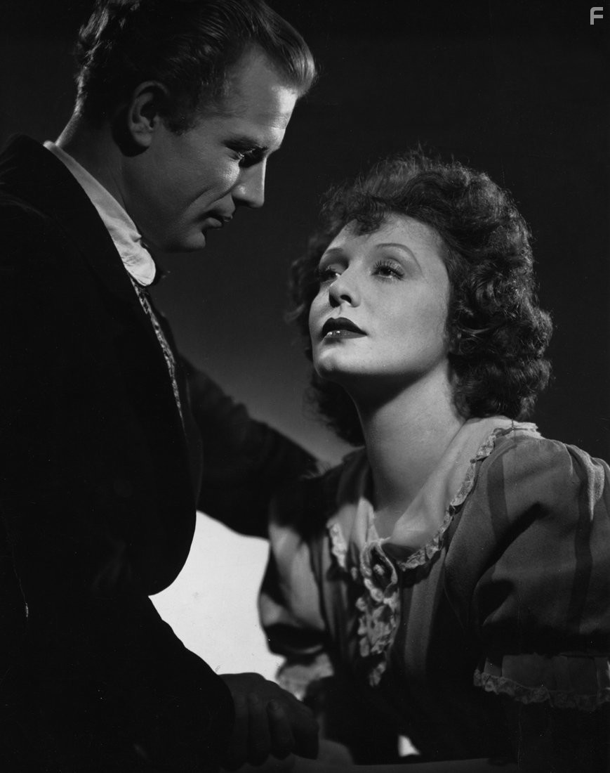 Zarah Leander and Viktor Staal in Zu neuen Ufern (1937)