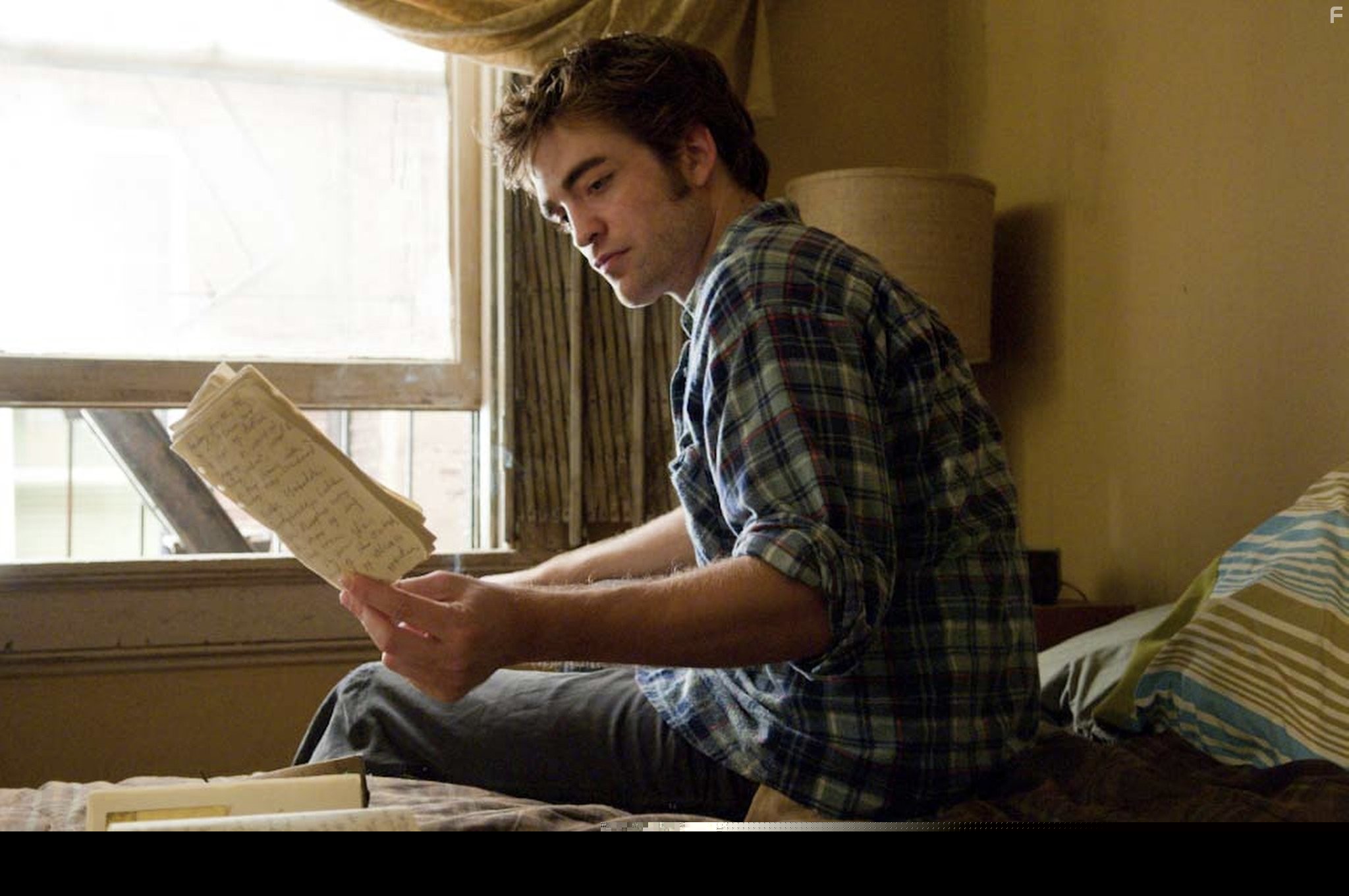 Robert Pattinson in Помни меня (2010)