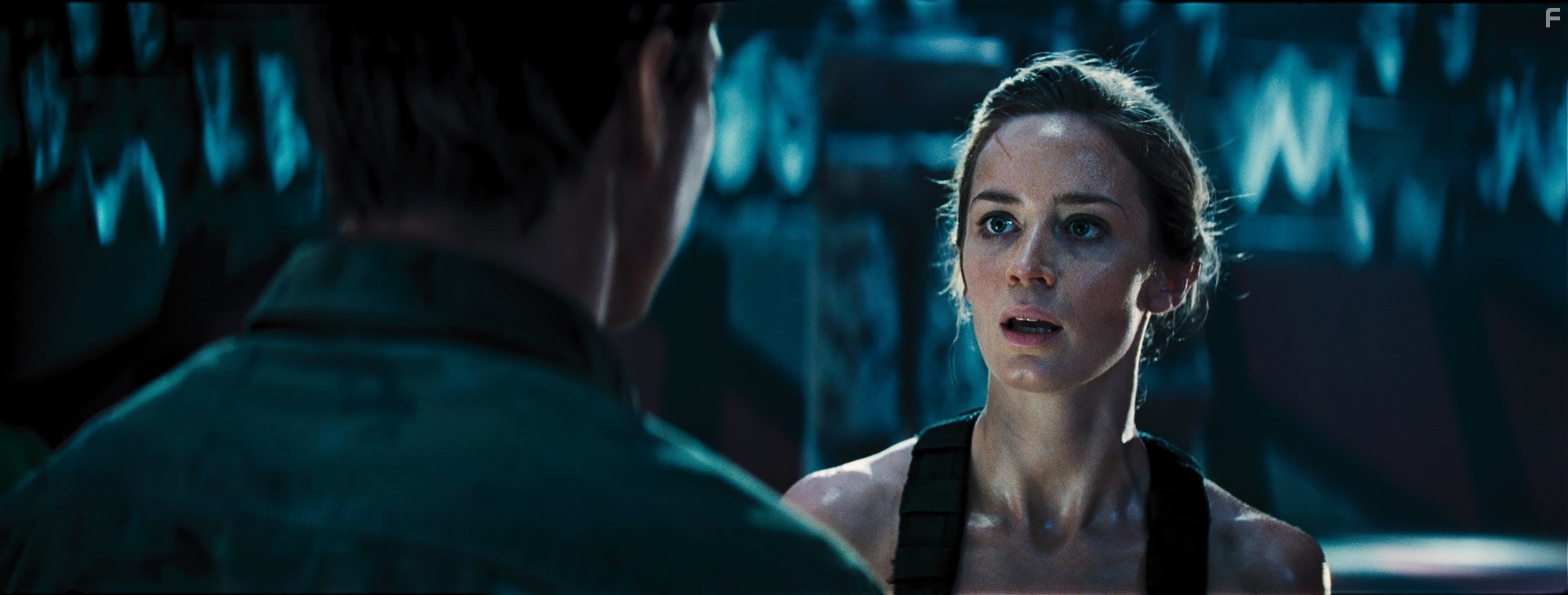 Emily Blunt in Грань будущего (2014)