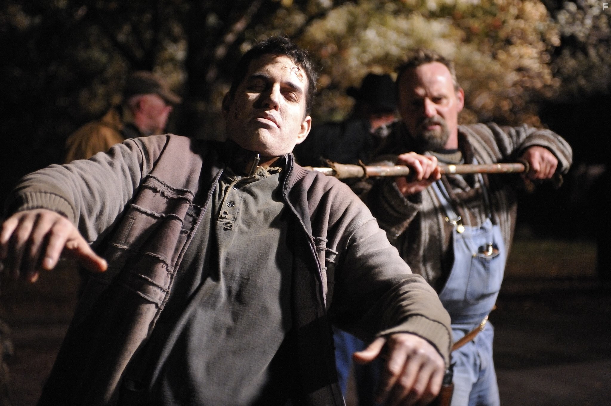 Bыживaние мертвецов (2009)