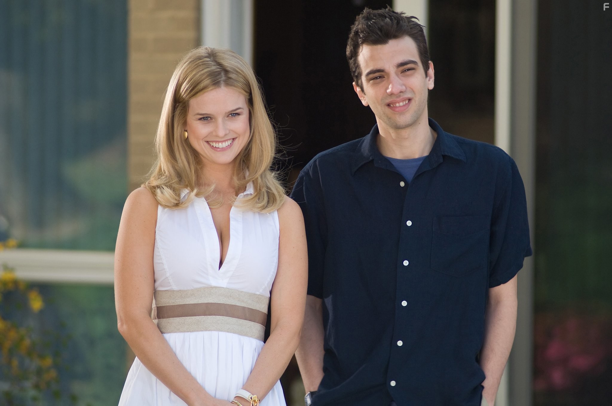 Jay Baruchel and Alice Eve in Слишком крута для тебя (2010)