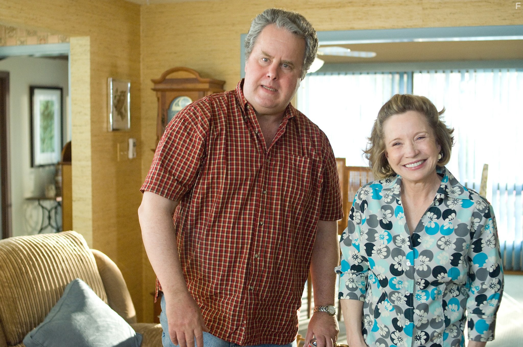 Adam LeFevre and Debra Jo Rupp in Слишком крута для тебя (2010)