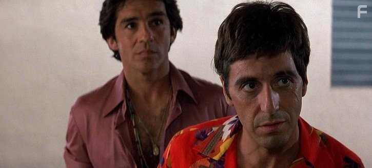 Al Pacino and Pepe Serna in Лицо со шрамом (1983)