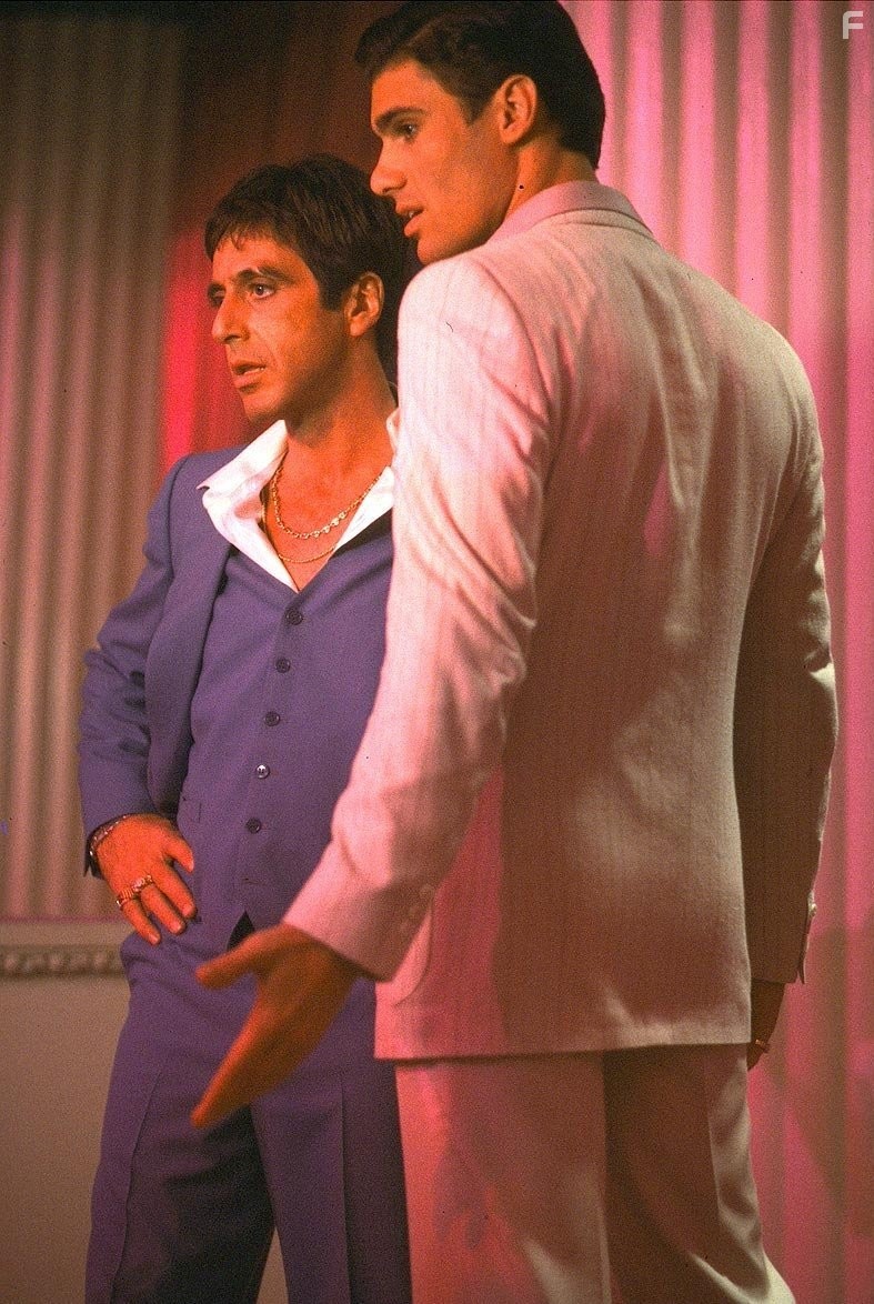 Al Pacino and Steven Bauer in Лицо со шрамом (1983)