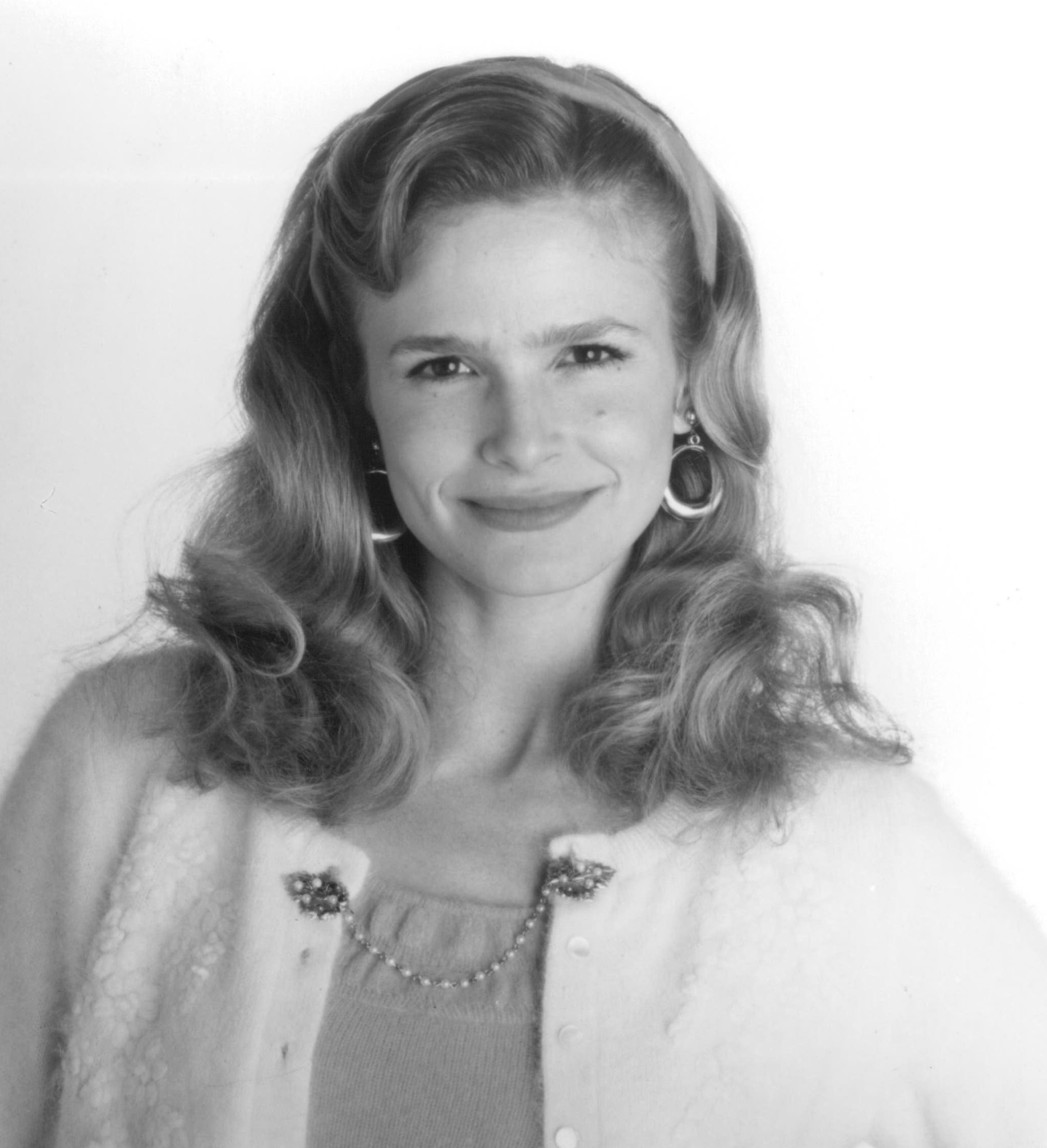 Kyra Sedgwick in Сердце и души (1993)