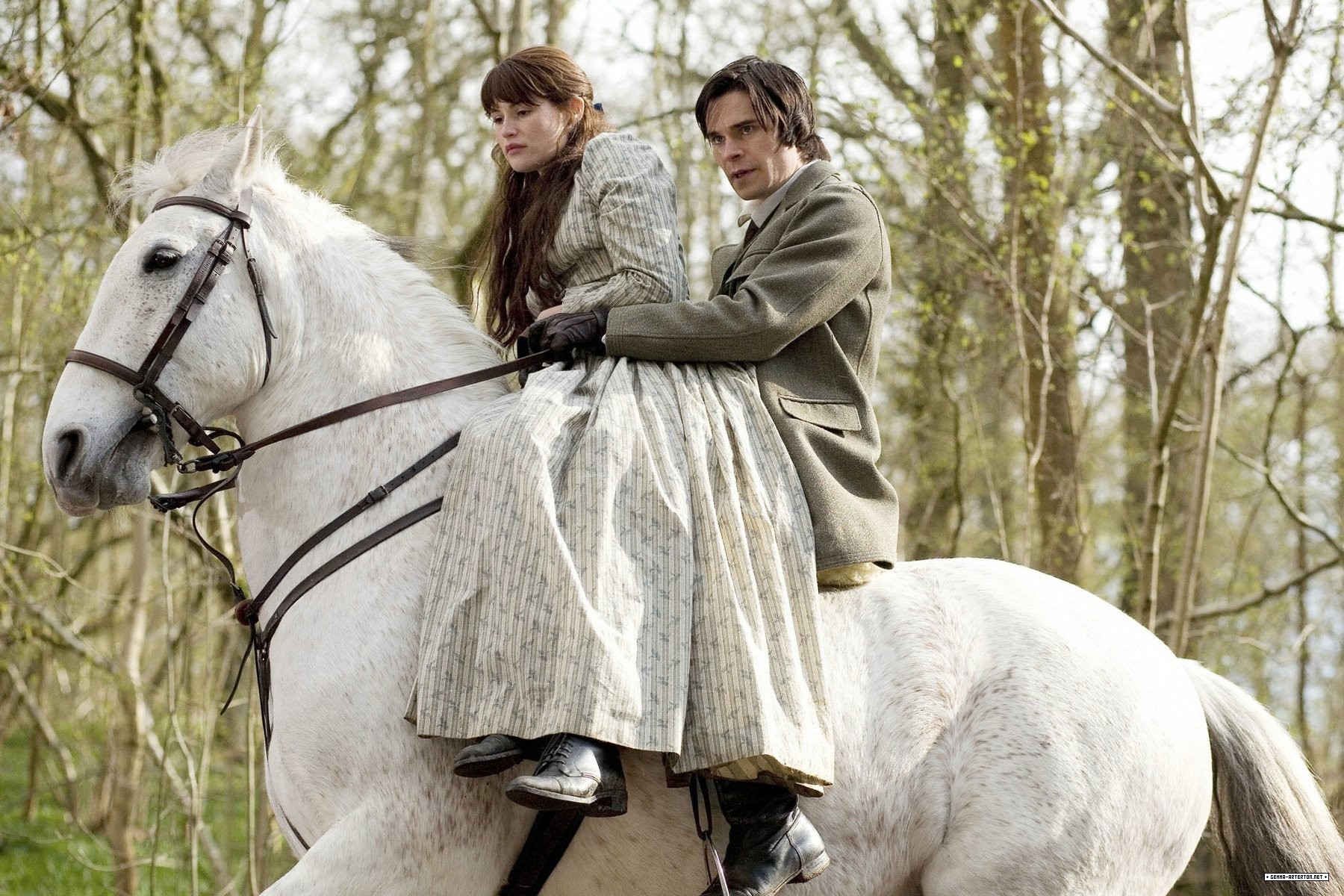 Hans Matheson and Gemma Arterton in Тэсс из рода Д'Эрбервиллей (2008)