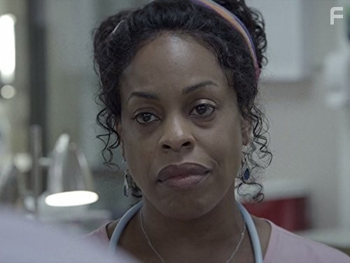 Niecy Nash in Старость - не радость (2013)