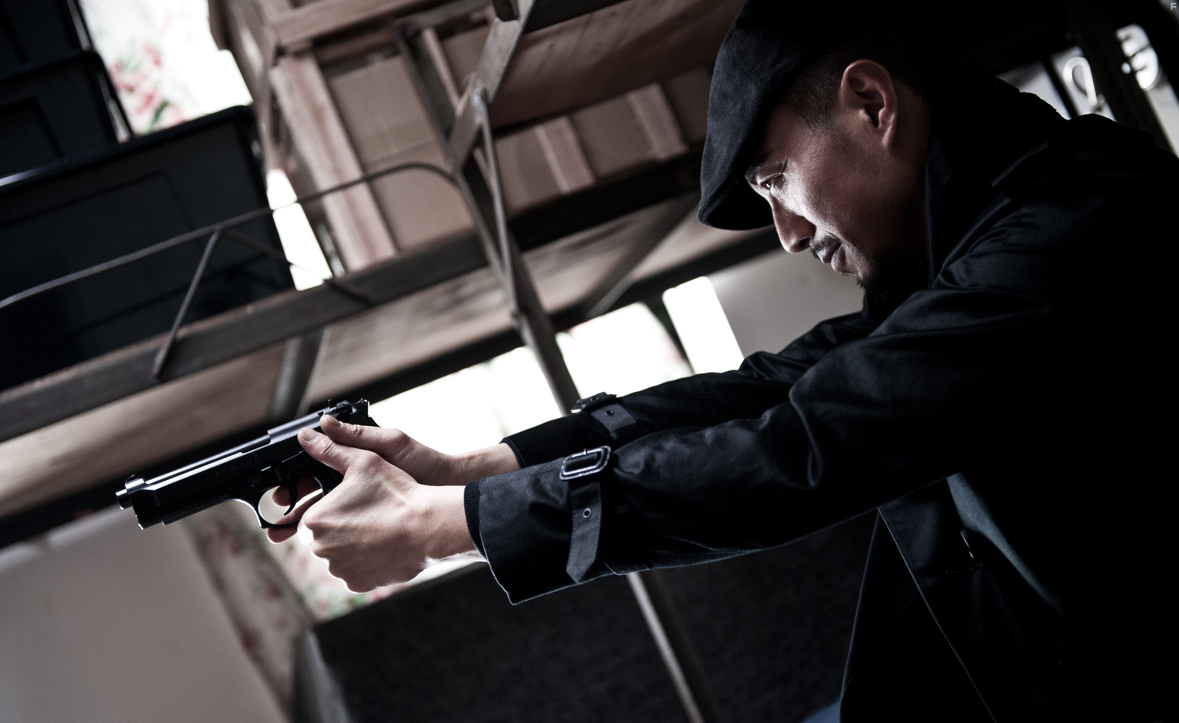 Особая личность (2013)