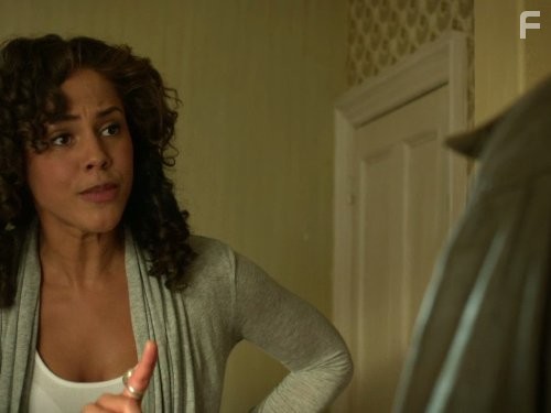 Lenora Crichlow in Быть человеком (2008)