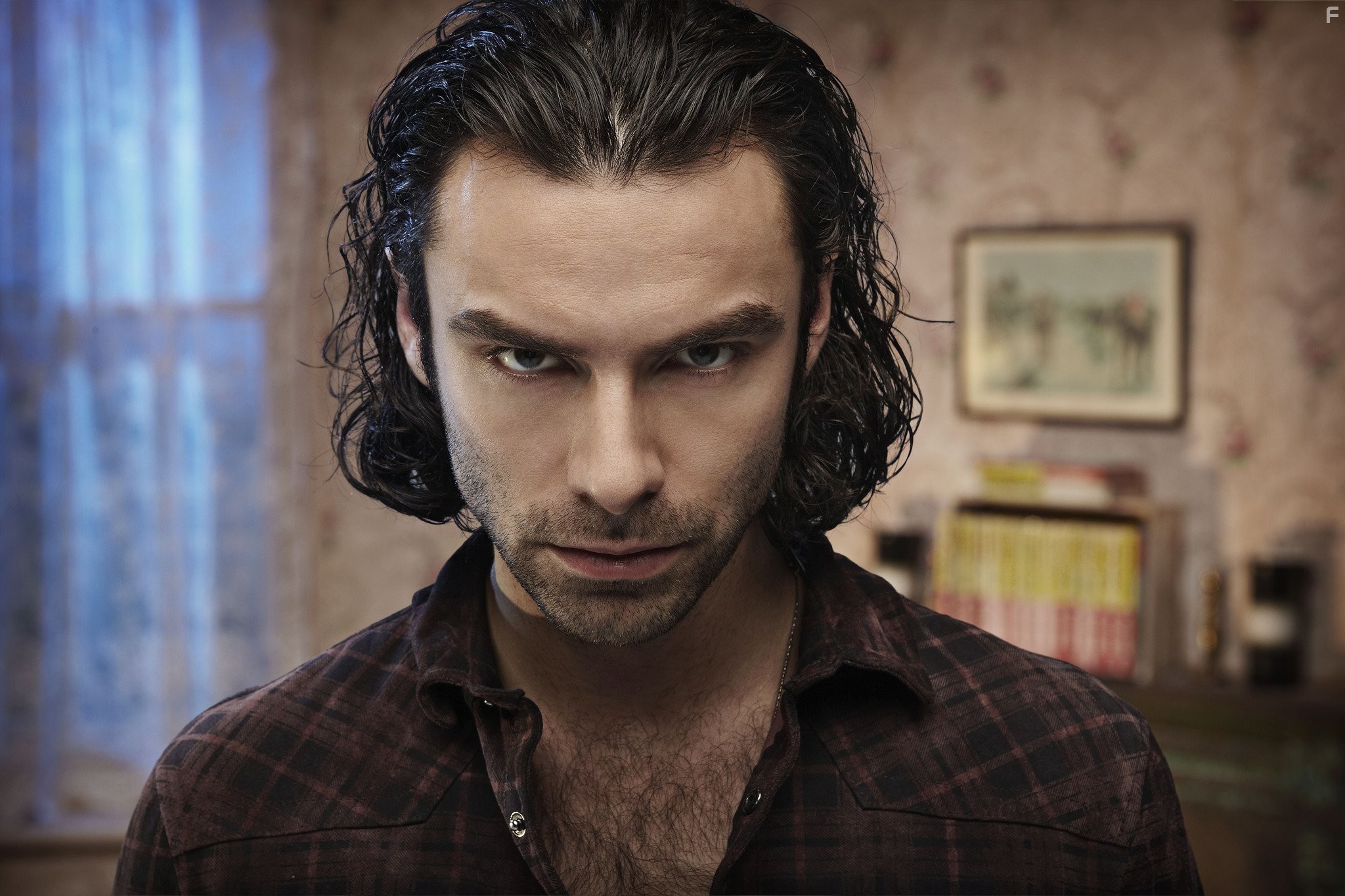 Aidan Turner in Быть человеком (2008)