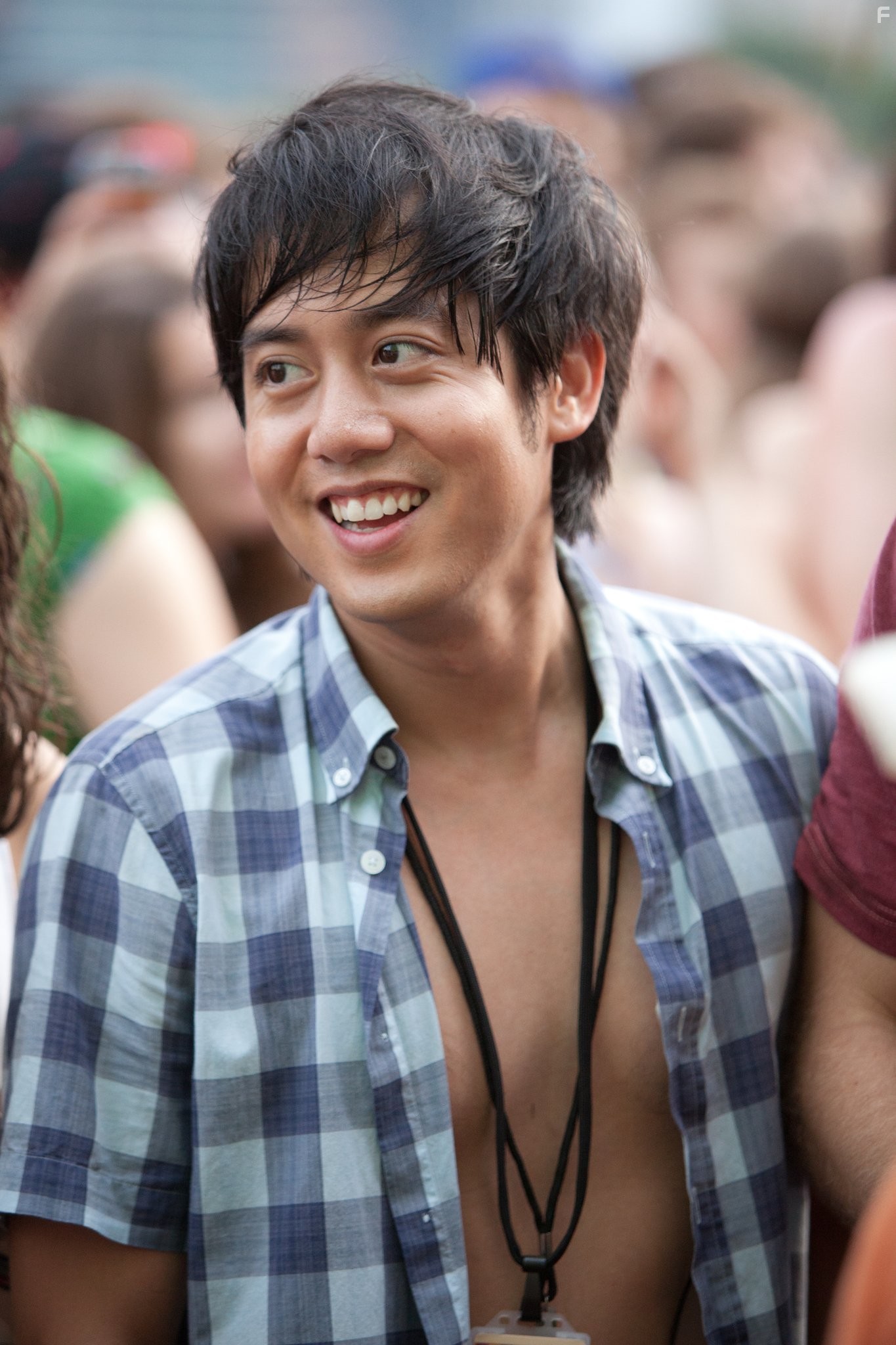 Allen Evangelista in Континуум (2015)